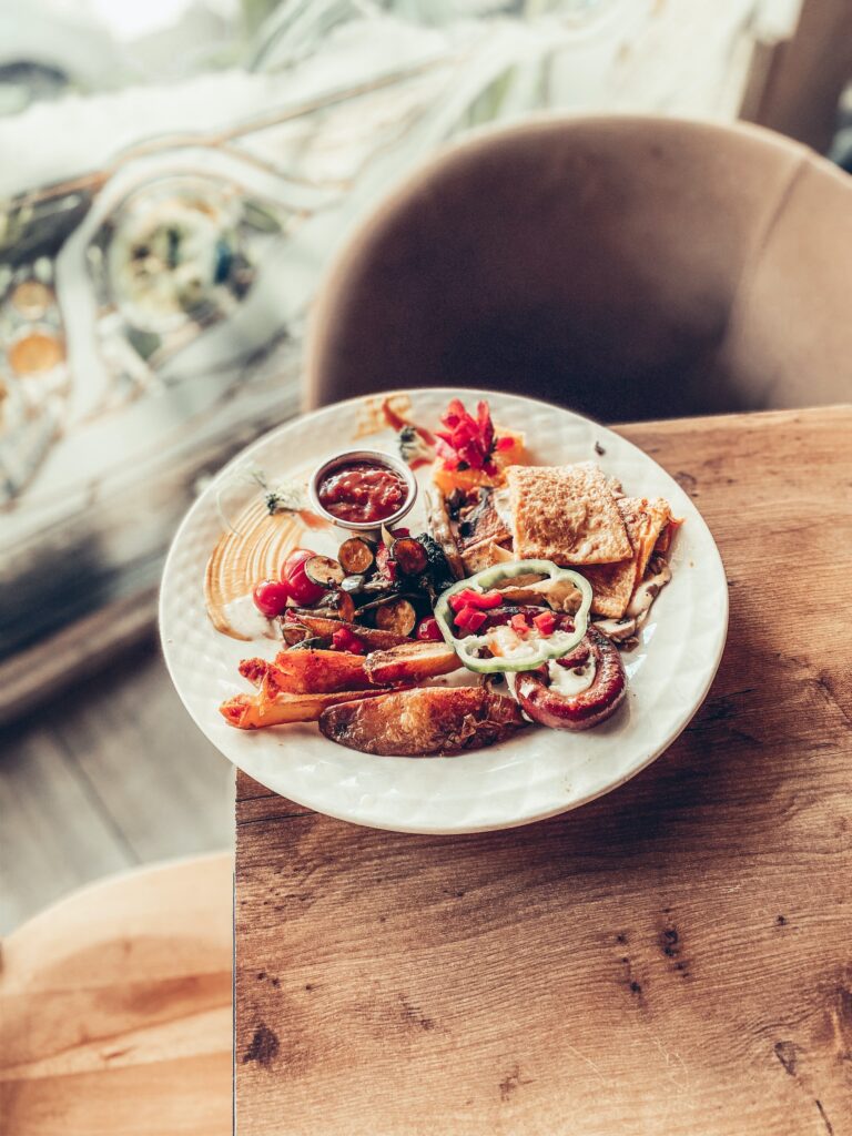 Zucchini Fries with Roasted Garlic Aioli and Sriracha Mayo